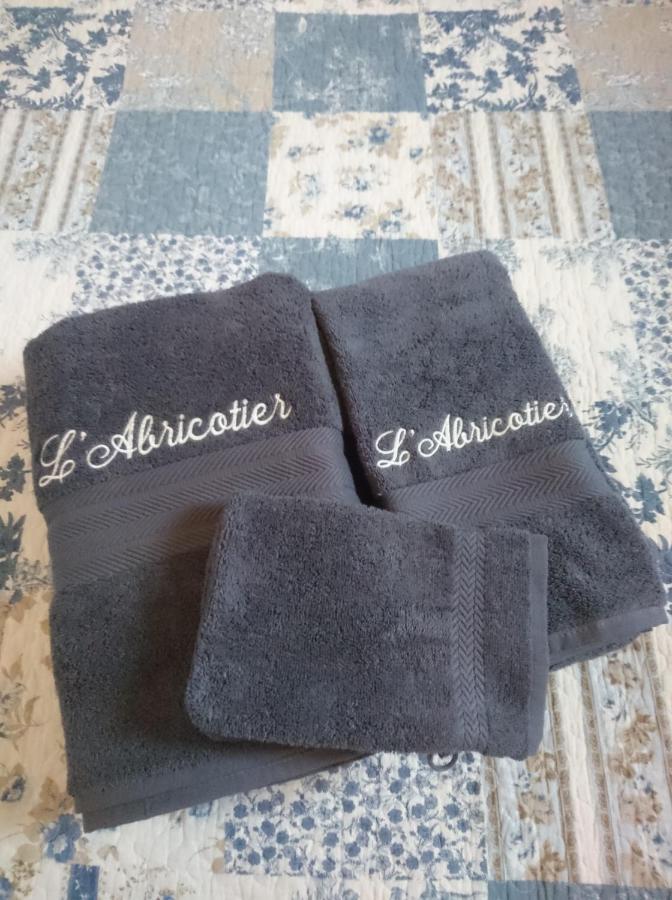 L'Abricotier Villa Malaucene Bagian luar foto